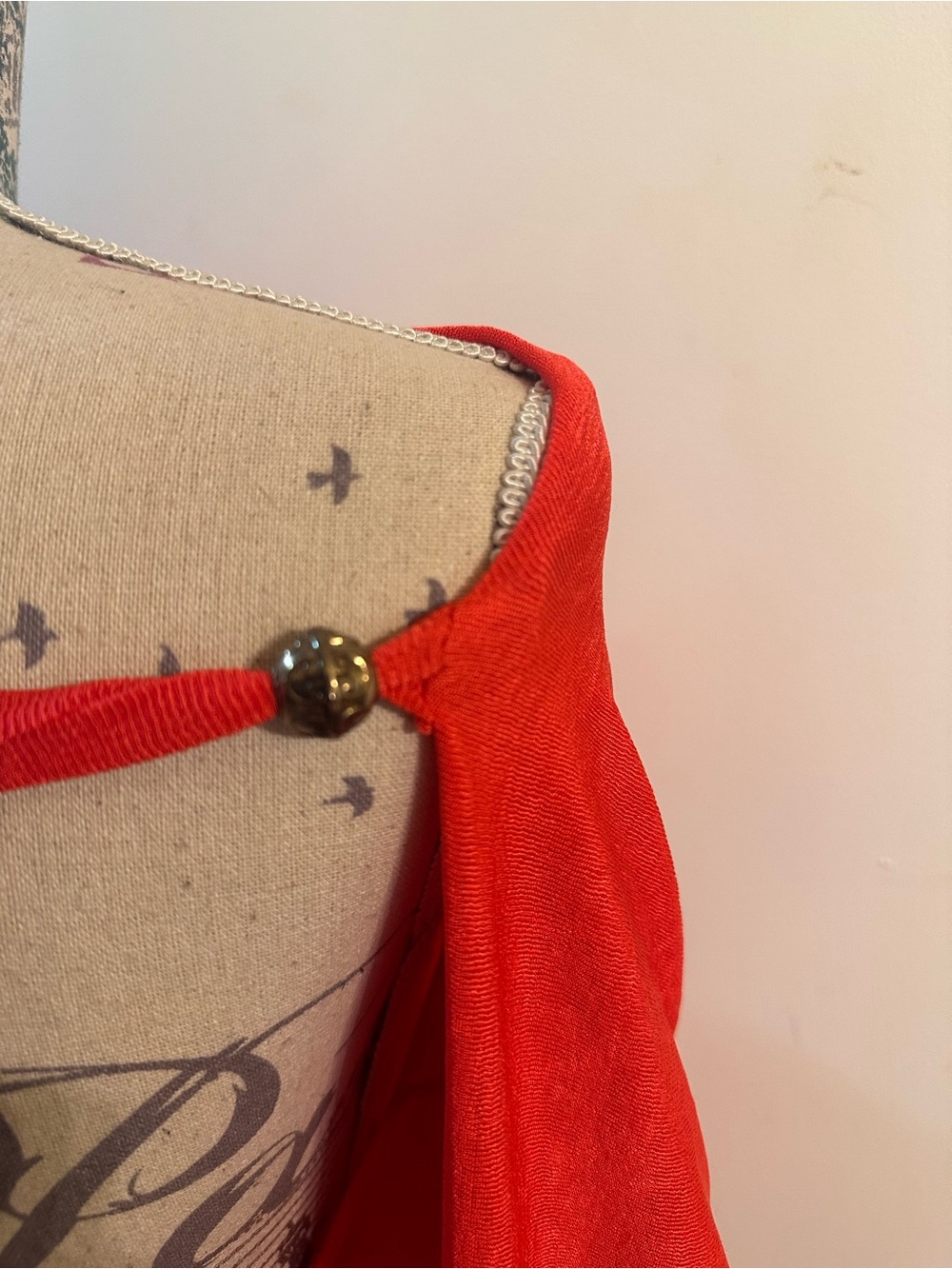 Red Backless Long-Sleeved Custom Made Dress/Gown - Picture 6 of 7